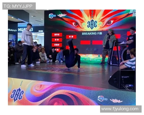 武汉街舞队的整体压制现象及其对街舞文化发展的深刻影响分析 武汉街舞队的整体压制现象及其对街舞文化发展的深刻影响分析